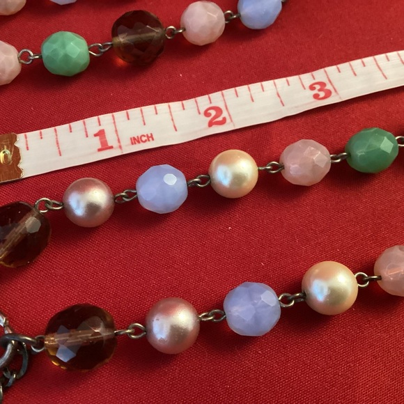 Momento beaded necklace and bracelet set - Picture 5 of 5